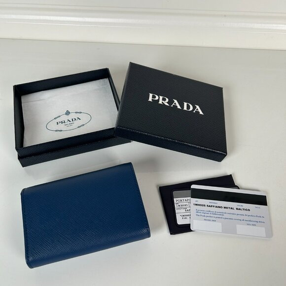 Prada Blue Saffiano Compact Wallet Leather Card Holder - Picture 4 of 9